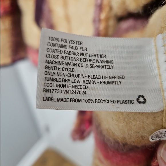 Knox Rose Plaid Teddy Jacket in Pink and Tan - Picture 3 of 5